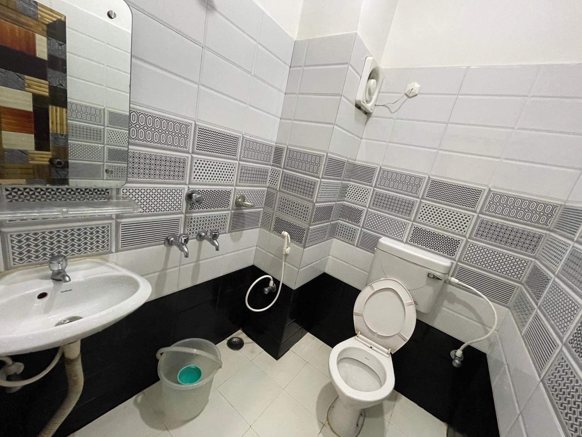 Hotel Seven Inn By Seven Group Puri Kültér fotó